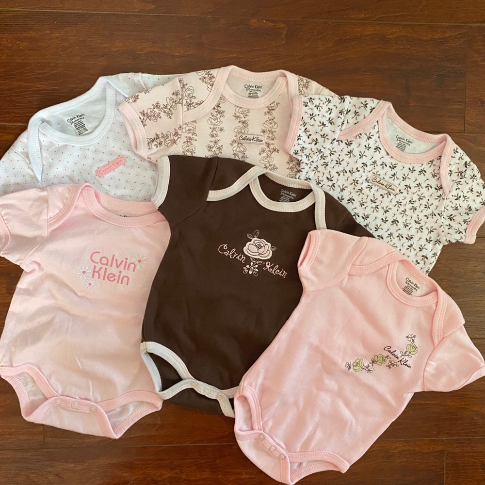 🍂🌸Calvin Klein Onesie—Pink and Brown Floral—Bundle Sz 3-6mos